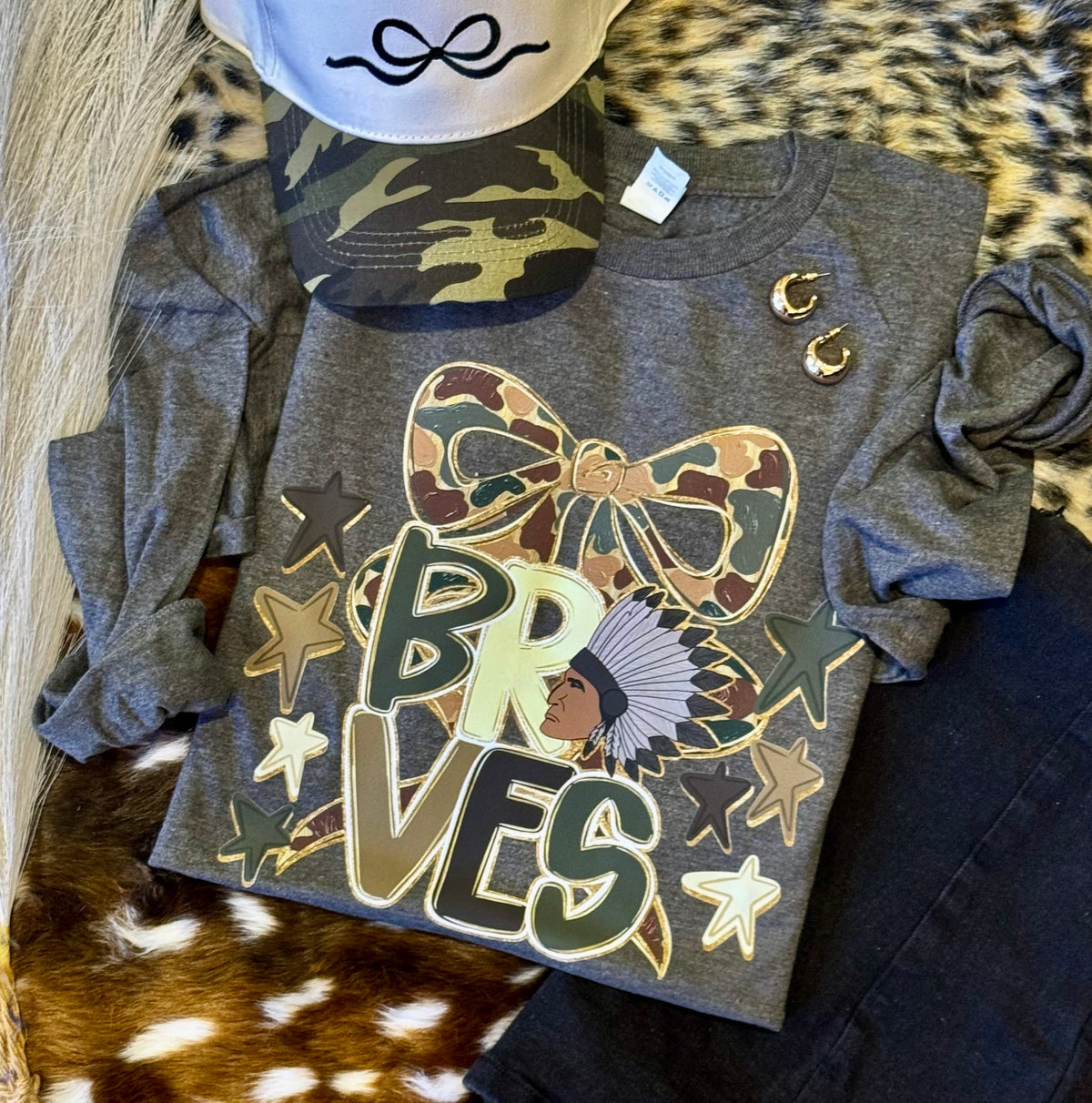 Braves Camo Bow Tee / Long Sleeve