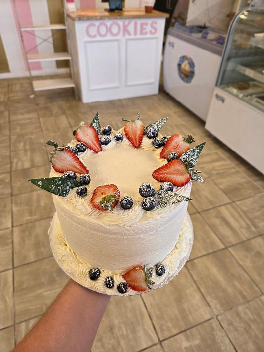 Chantily Almond Cake