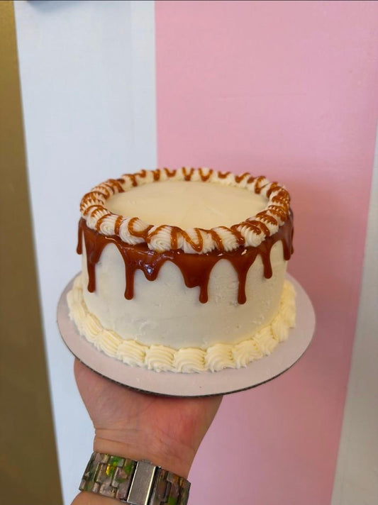 Salted Caramel Cake